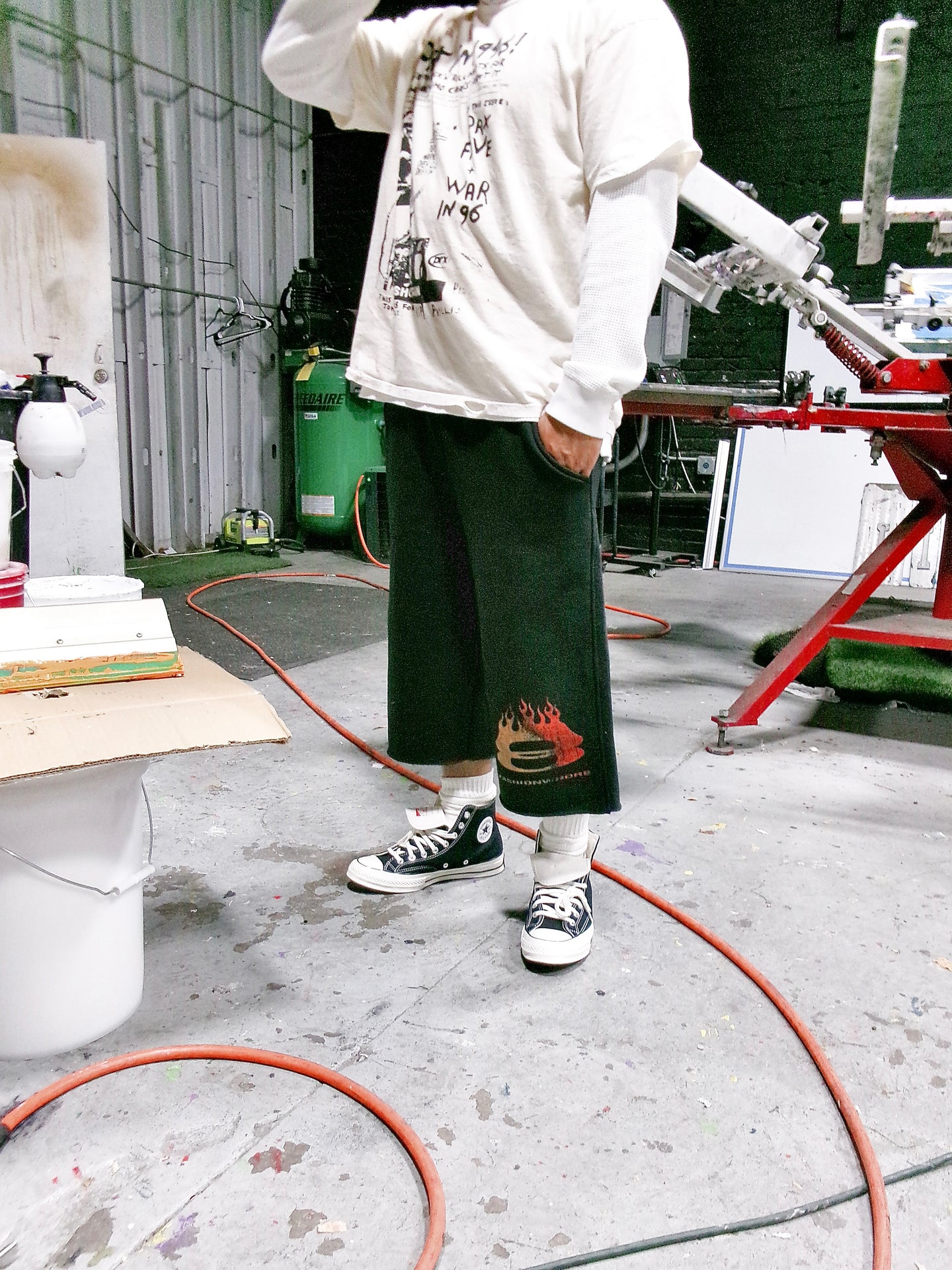 LONG SWEAT SHORTS